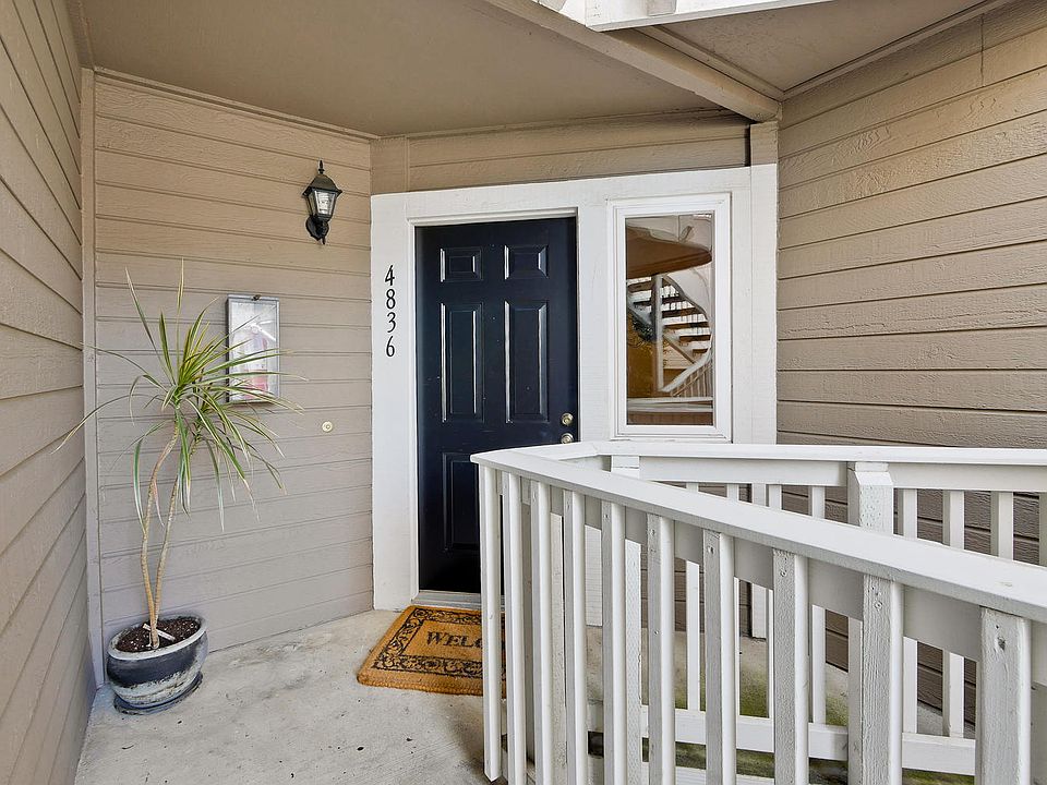 1st image of 4836 Lakebird Pl