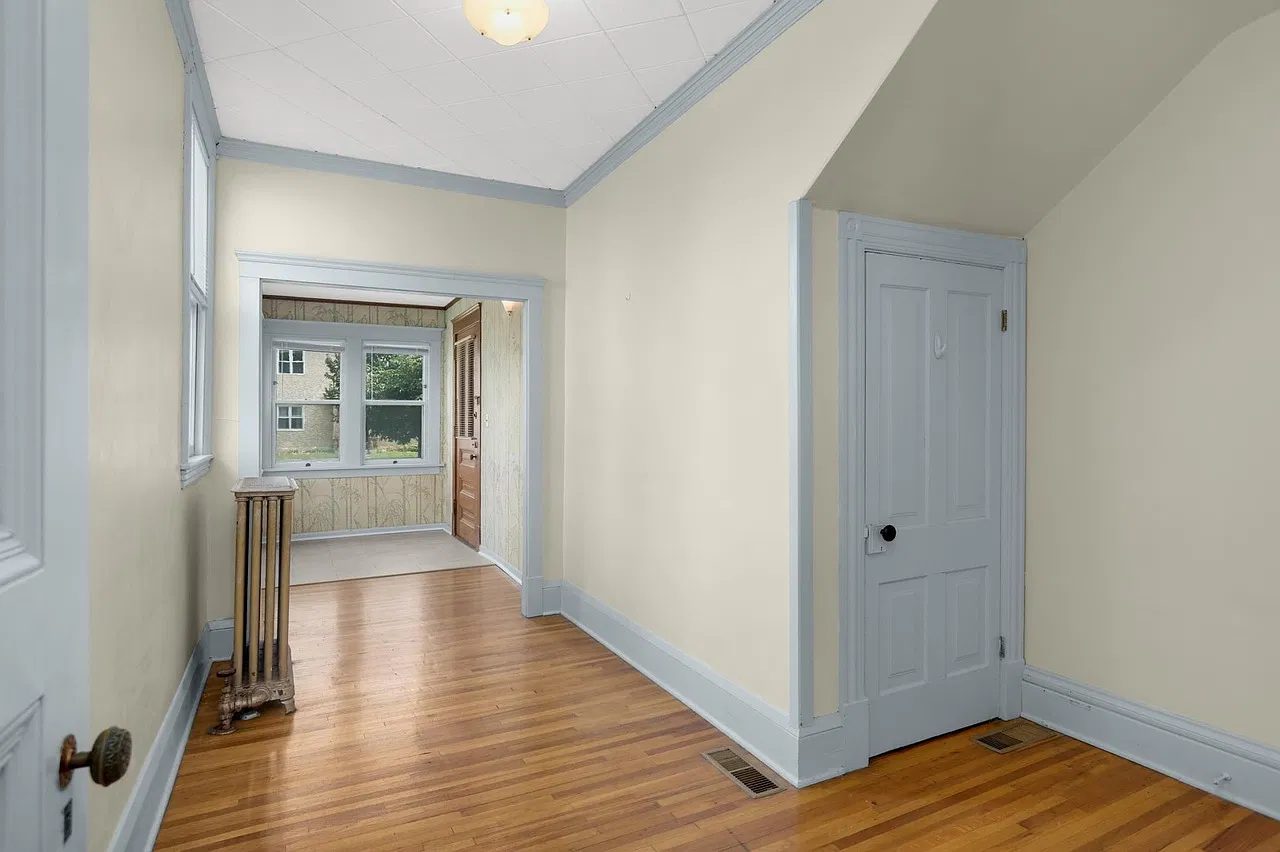 Studio, 490 sqft, $1,200 — Photo 3