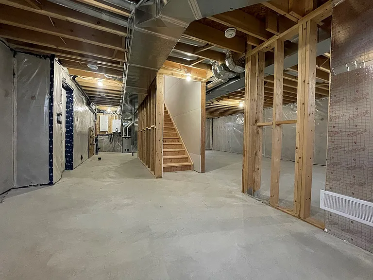 131 Aspen Pkwy — Photo 24