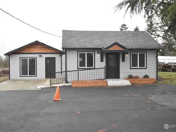 10430 Portland Avenue E, Tacoma, WA 98445