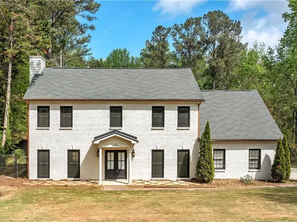 604 Country Lake Dr, Hampton, GA 30228