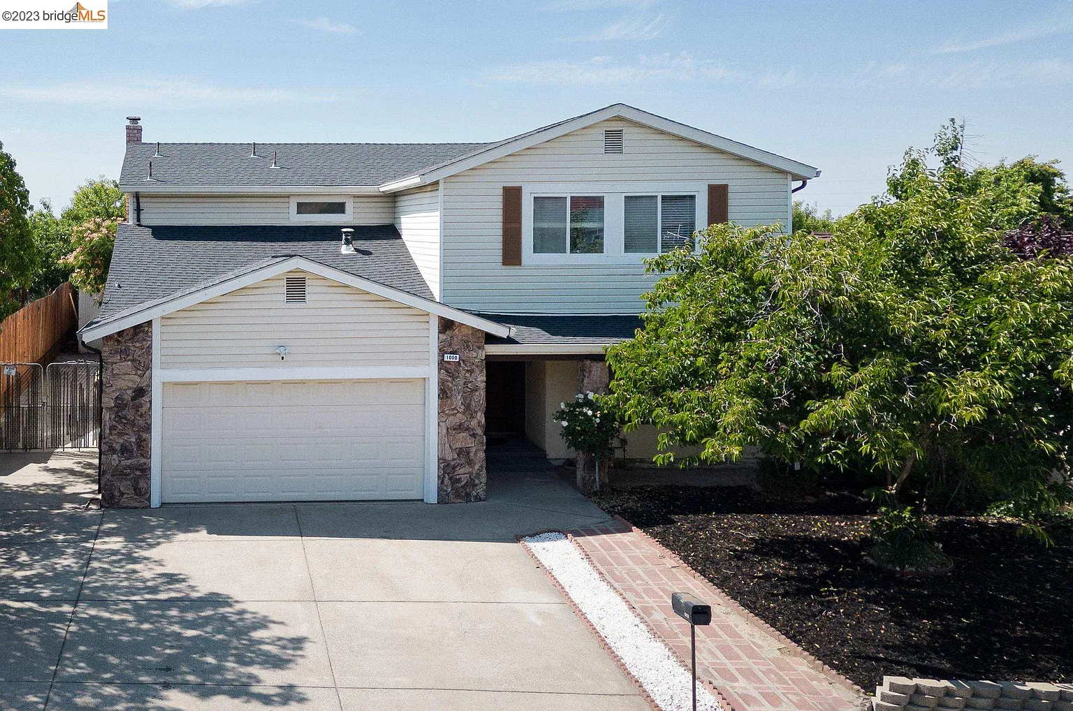 1000 Gatter Dr photo 1