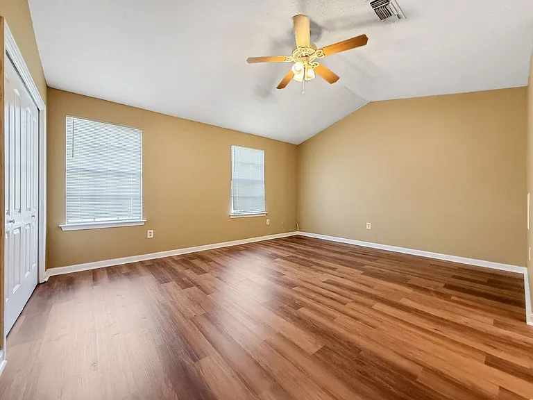 5149 Basinview Dr — Photo 18