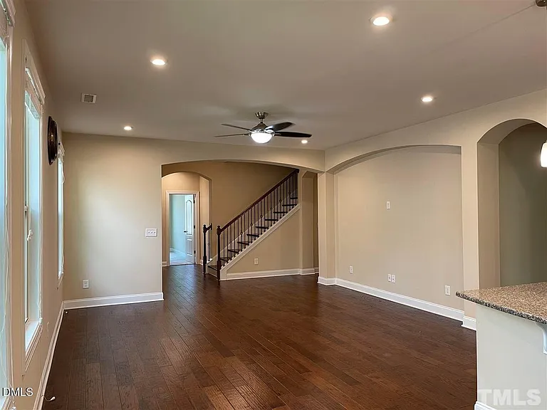811 Rymark Ct — Photo 5