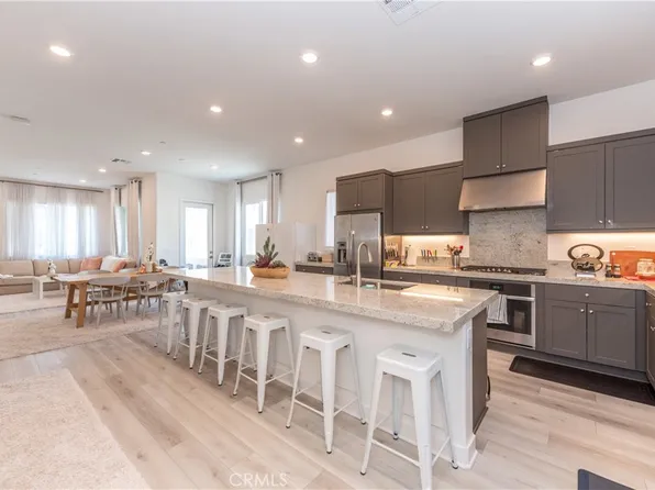 1884 S Westside Dr #52, Anaheim, CA 92805