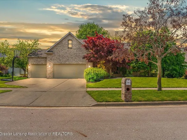 5593 Wild Iris Ln, Haslett, MI 48840
