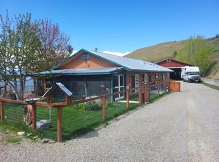 3718 Cameron Rd N, Gifford, WA 99131