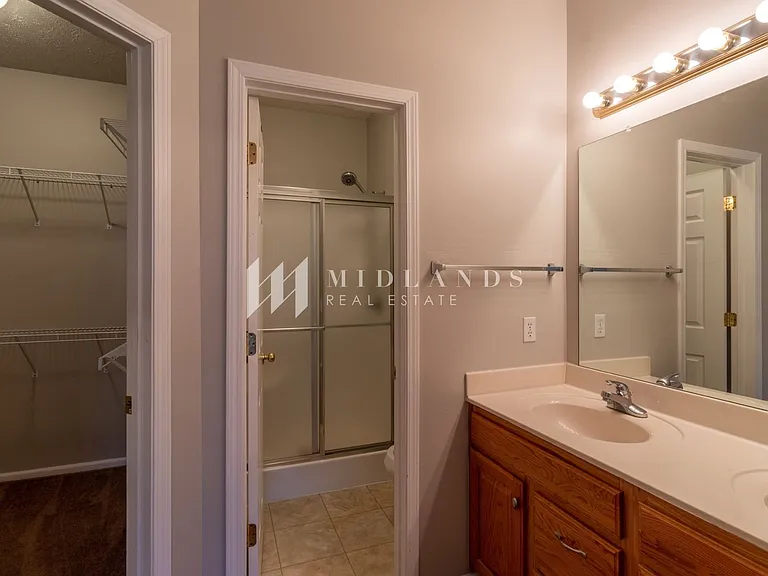 1007 Woodview Dr — Photo 14
