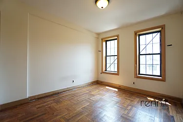 Rented by Rennit Inc.