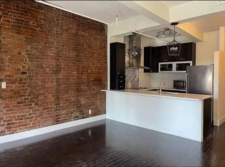 852 10th Ave #4, New York, NY 10019