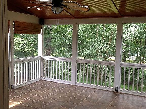 All Season's Room