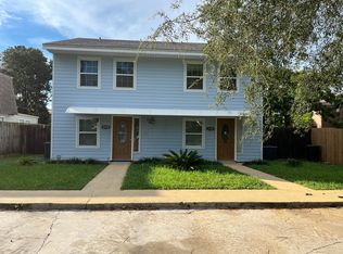 2102 Bay Rd, Neptune Beach, FL 32266