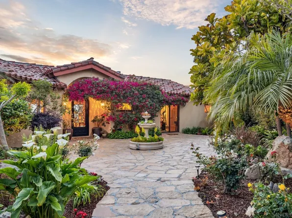 912 Newkirk Dr, La Jolla, CA 92037