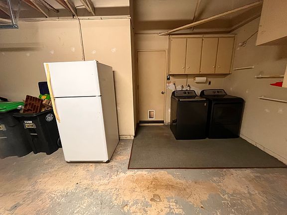 4th image of 14232 Willow Ln