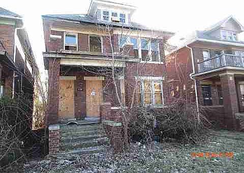 4345 W Philadelphia