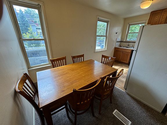 3rd image of 301 N Ingalls St