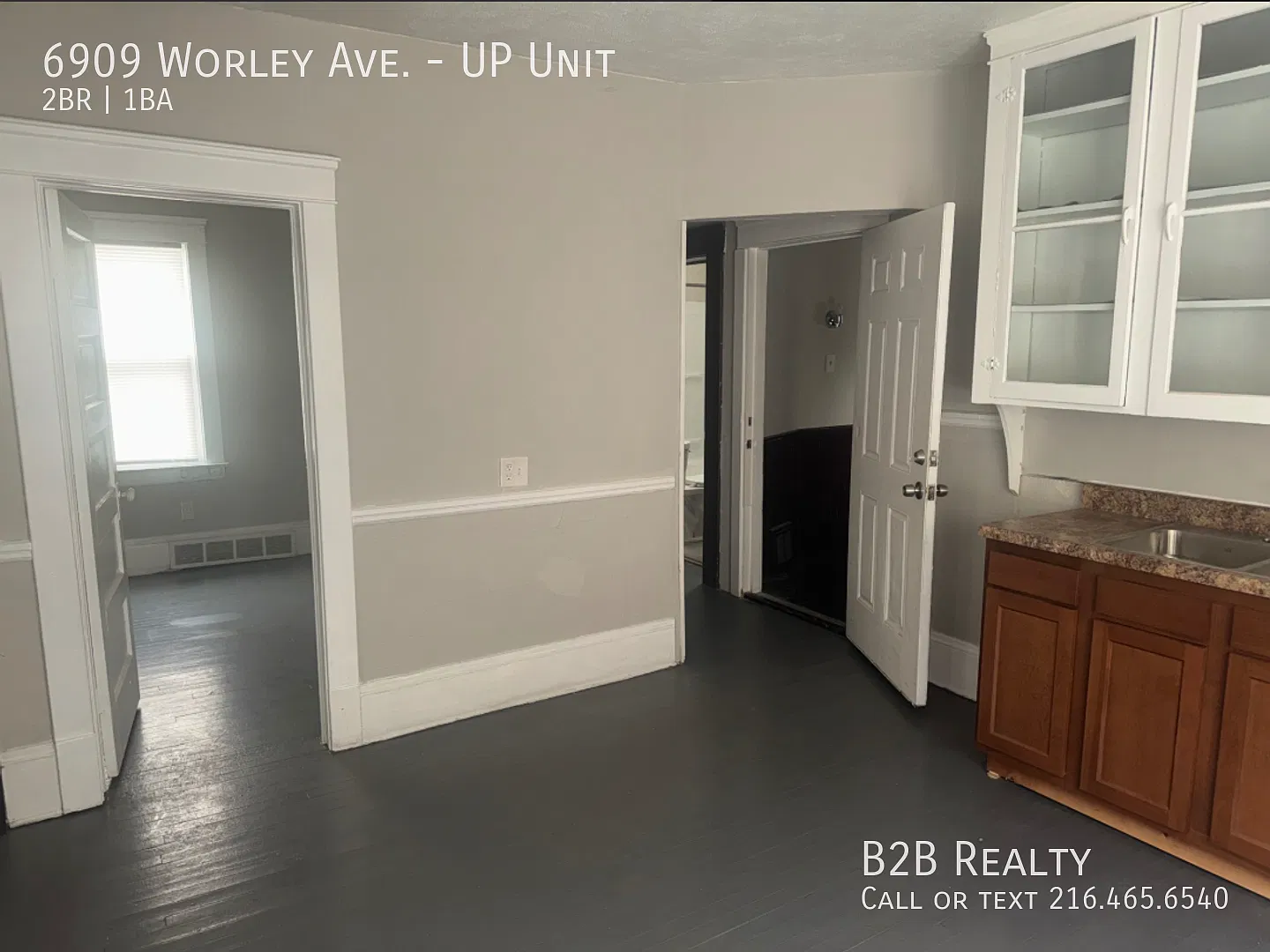 Charming 2-Bedroom Property in Prime Location — Photo 4