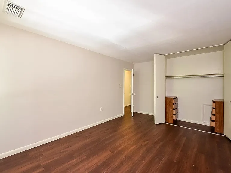 1534 Northgate Sq #22 — Photo 16
