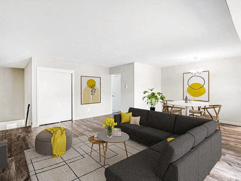 Fairways Apartment Homes — Photo 3