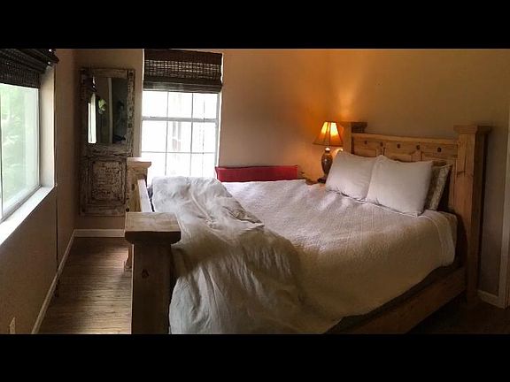 3rd image of 1807 Edgewater Fls