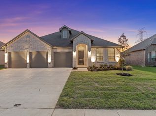 1304 Axis Deer Rd, Arlington, TX 76002