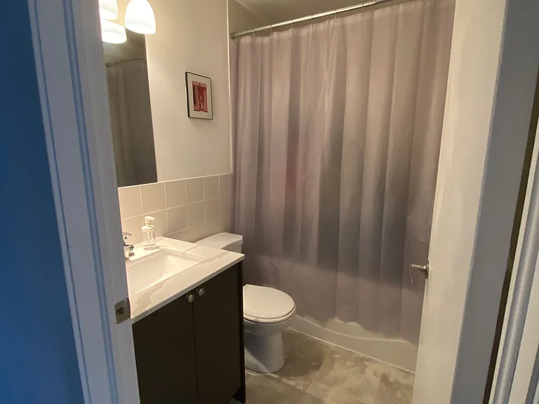 20 Joe Shuster Way #1417 — Photo 7