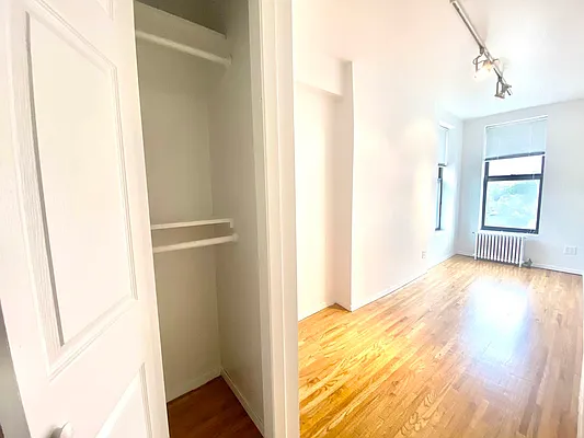 Rented by Best Apartments North Inc | media 44