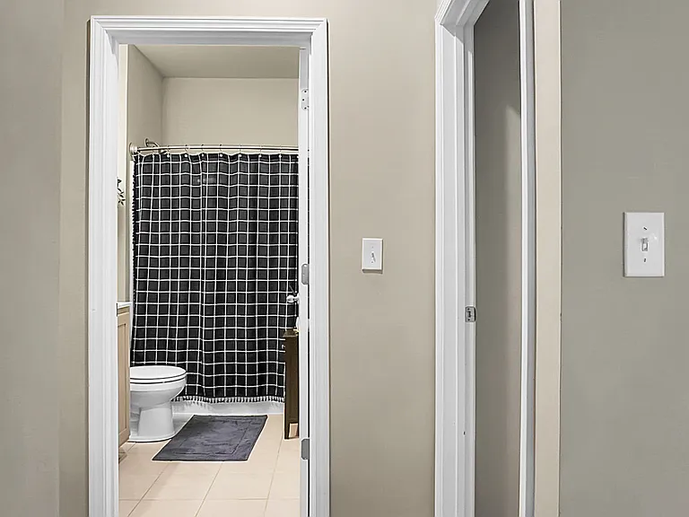 642 Woolum Dr — Photo 30