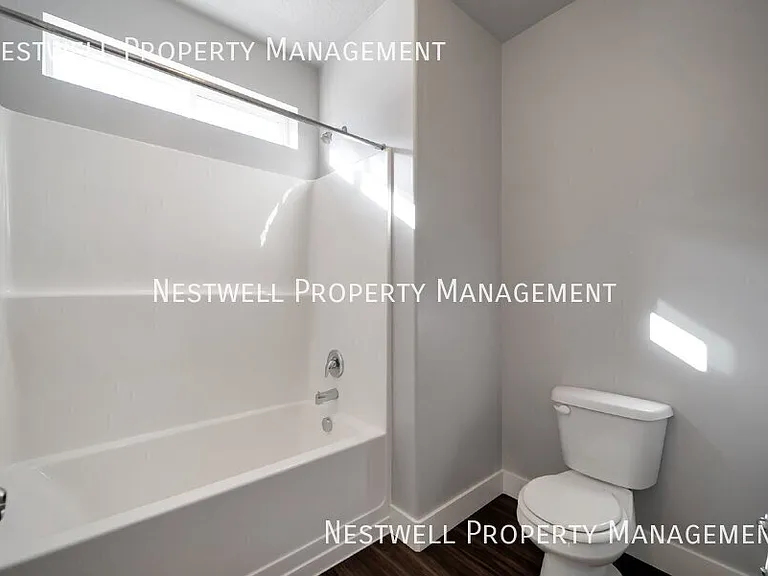 762 N 260 W #LL304 — Photo 13