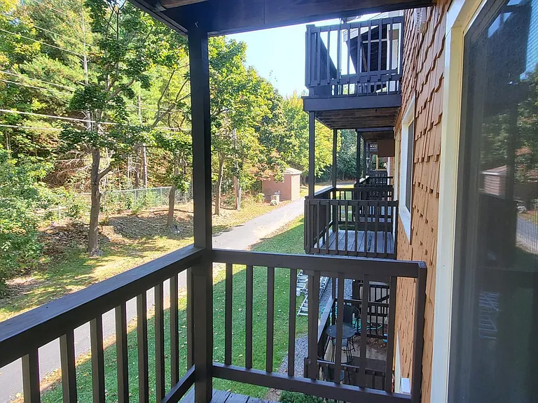 310 Brook Village Rd #19 — Photo 31