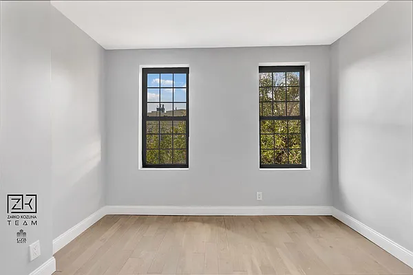 Rented by Avenues Real Estate | media 12