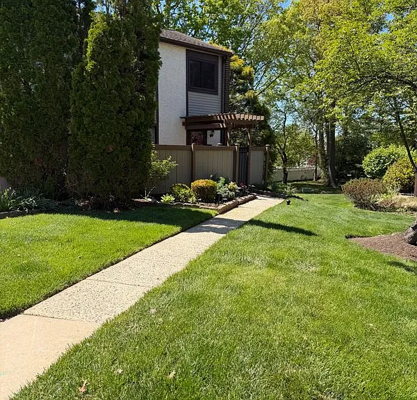 706 Bismark Way — Photo 20