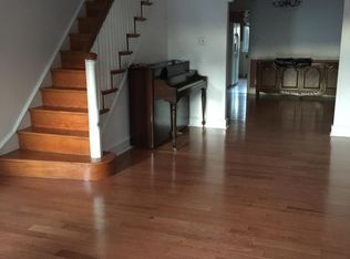 3423 Oakmont St, Philadelphia, PA 19136