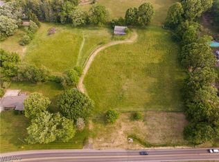 2525 Hankins Rd NW, Massillon, OH 44646