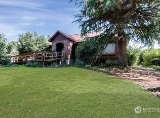 3205 214th Ave E, Lake Tapps, WA