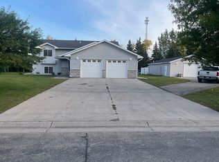 209 8th Ave W, Ada, MN 56510