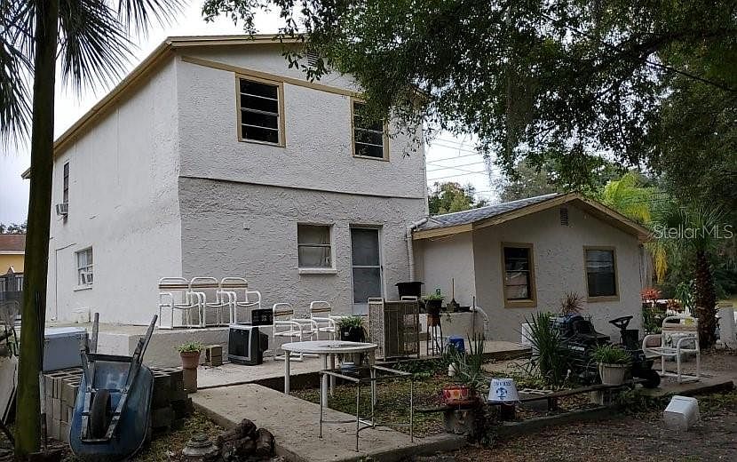 2nd image of 519 E Martin Luther King Jr Dr