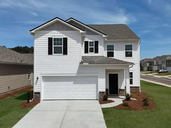 94 Heartland Dr, Dallas, GA 30157