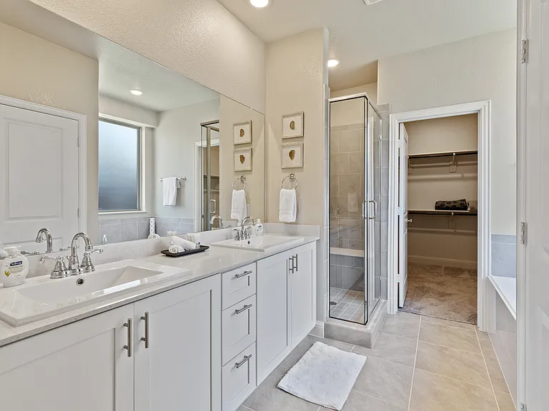 950 Waterview Dr — Photo 14