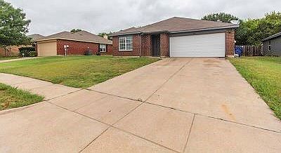 1st image of 836 Canyon Cove Dr