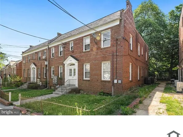 4921 1st St NW, Washington, DC 20011