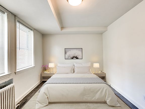 Bedroom 2- Falls Court