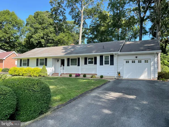 45 Northwest Dr, Bridgeton, NJ 08302