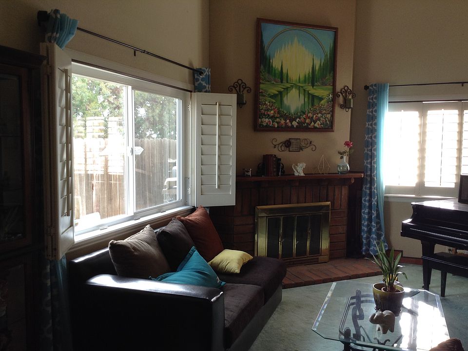 1st image of 1577 Parkland Way