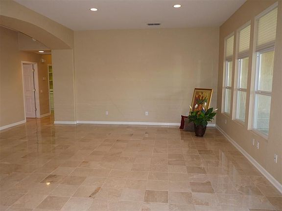 4th image of 5138 Green Grove Ln