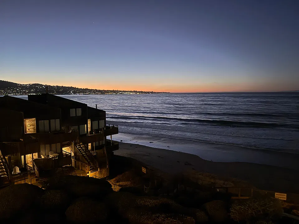 1 Surf Way #235