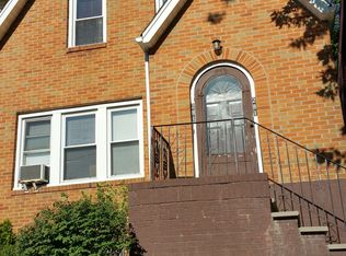 281 Smith St, Newark, NJ 07106