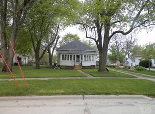 109 W Garfield St, Osceola, IA 50213
