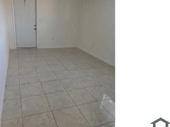 6040 SW 26th St #1, Hollywood, FL 33023