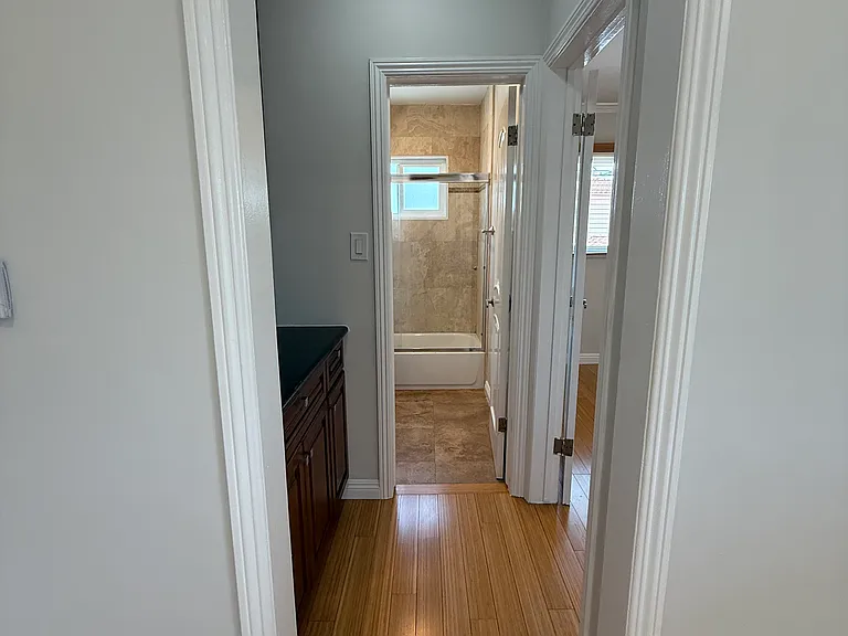 4110 Inglewood Blvd #9 — Photo 6